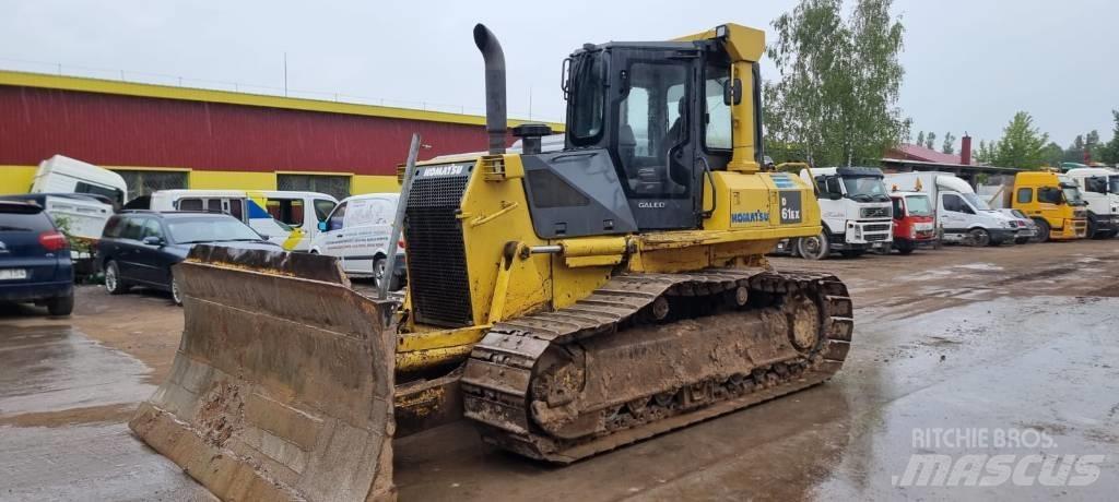 Komatsu D 61 EX-15 Spycharki gąsienicowe