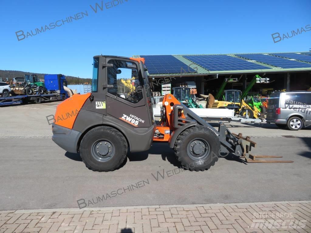 Hitachi ZW 95 Ładowarki kołowe