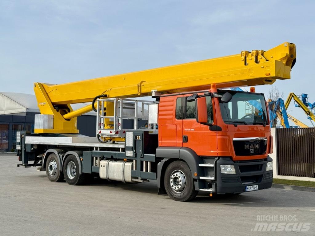 Wumag WT 530 Podnośniki koszowe