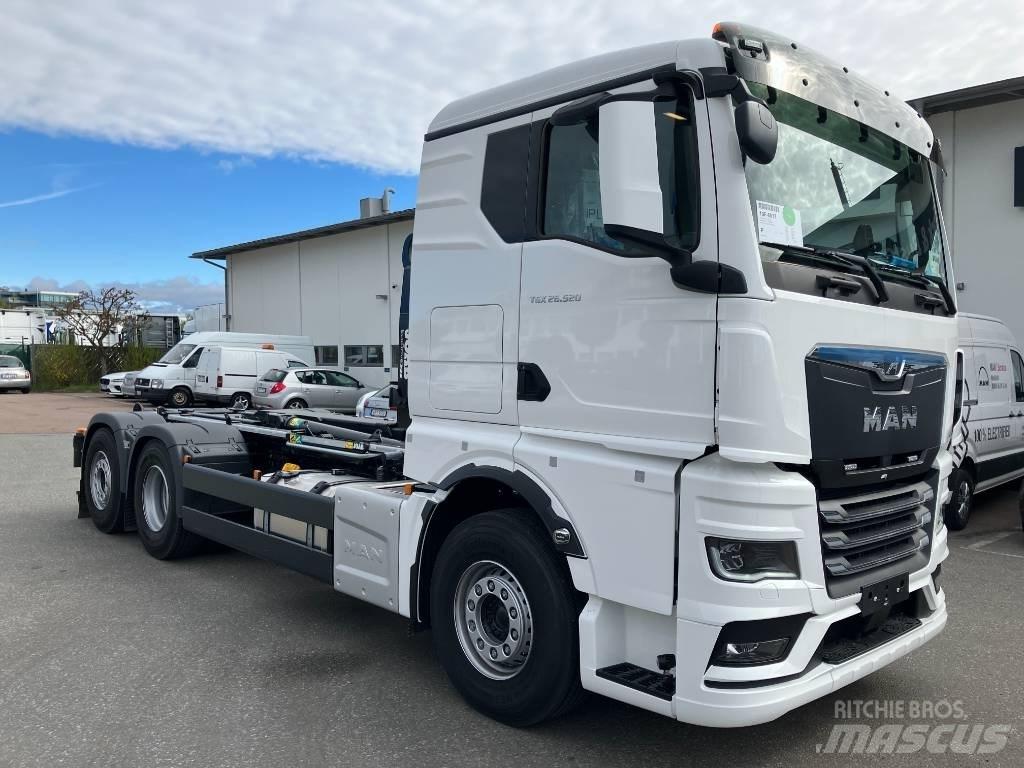 MAN TGX 26.520 Hakowce