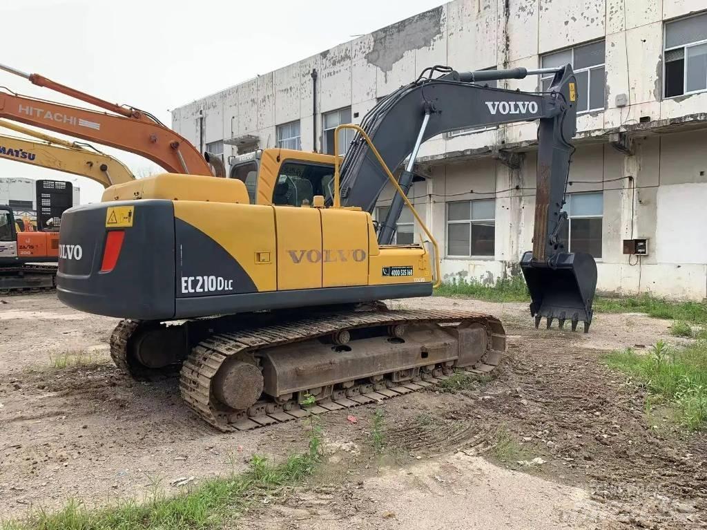 Volvo EC210D Koparki gąsienicowe