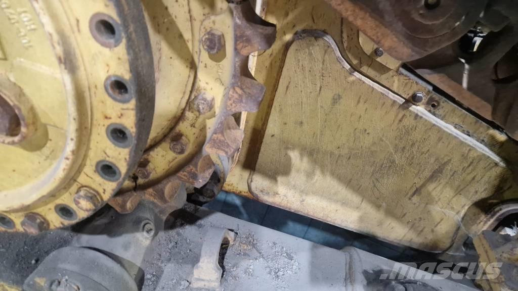 CAT D5 FOR PARTS Spycharki gąsienicowe