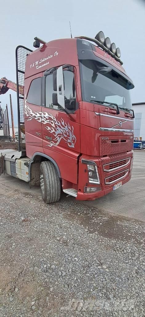 Volvo FH 16 750 Samochody do przewozu drewna