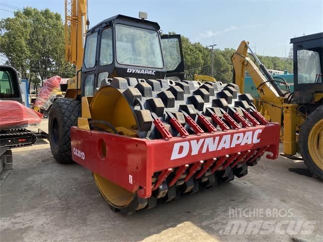 Dynapac CA 301 D Walce jednobębnowe
