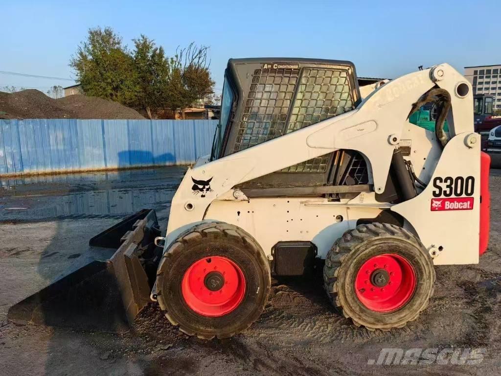 Bobcat S 300 Ładowarki burtowe