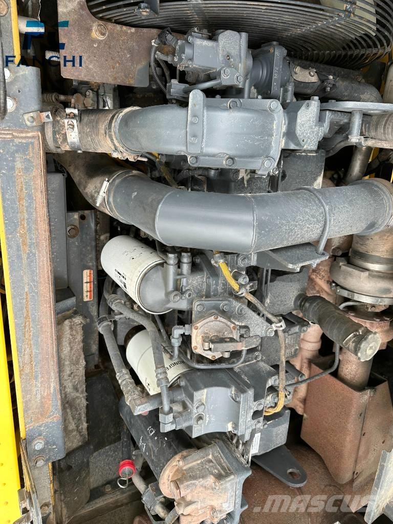 Komatsu PC 450-8 Koparki gąsienicowe