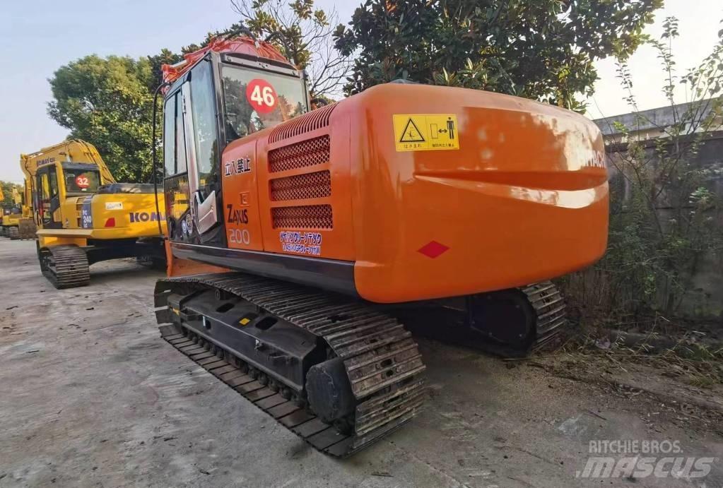 Hitachi ZX 200 Koparki gąsienicowe