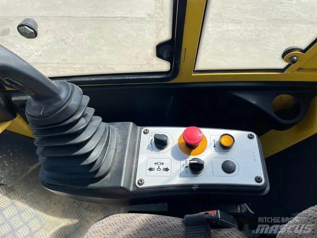 Bomag BW213 DH-4 Walce jednobębnowe