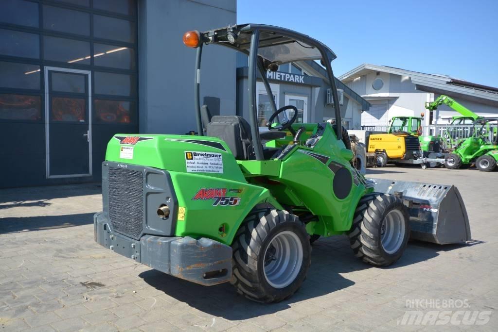 Avant 755 i Miniładowarki