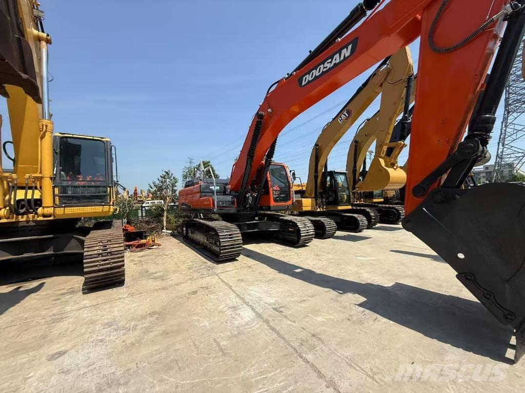 Doosan DX 340 Koparki gąsienicowe