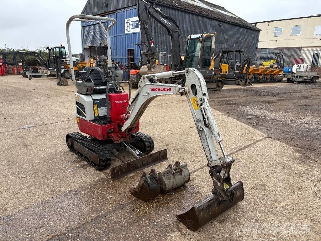 Takeuchi TB 210 R Minikoparki