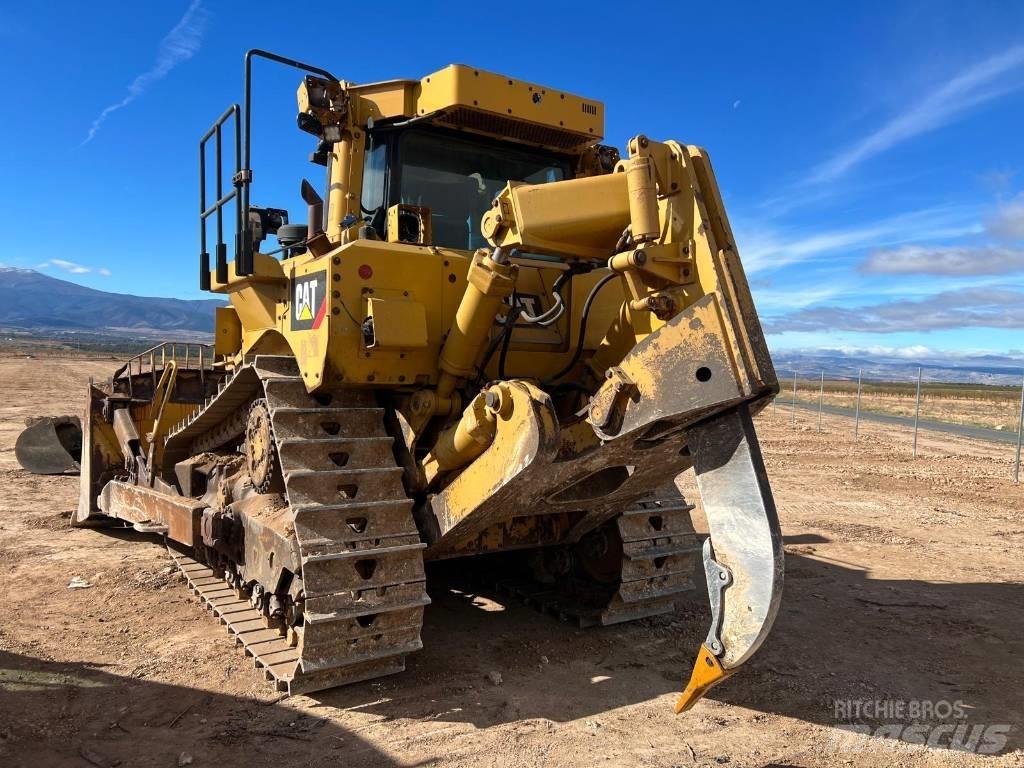 CAT D 8 T Spycharki gąsienicowe