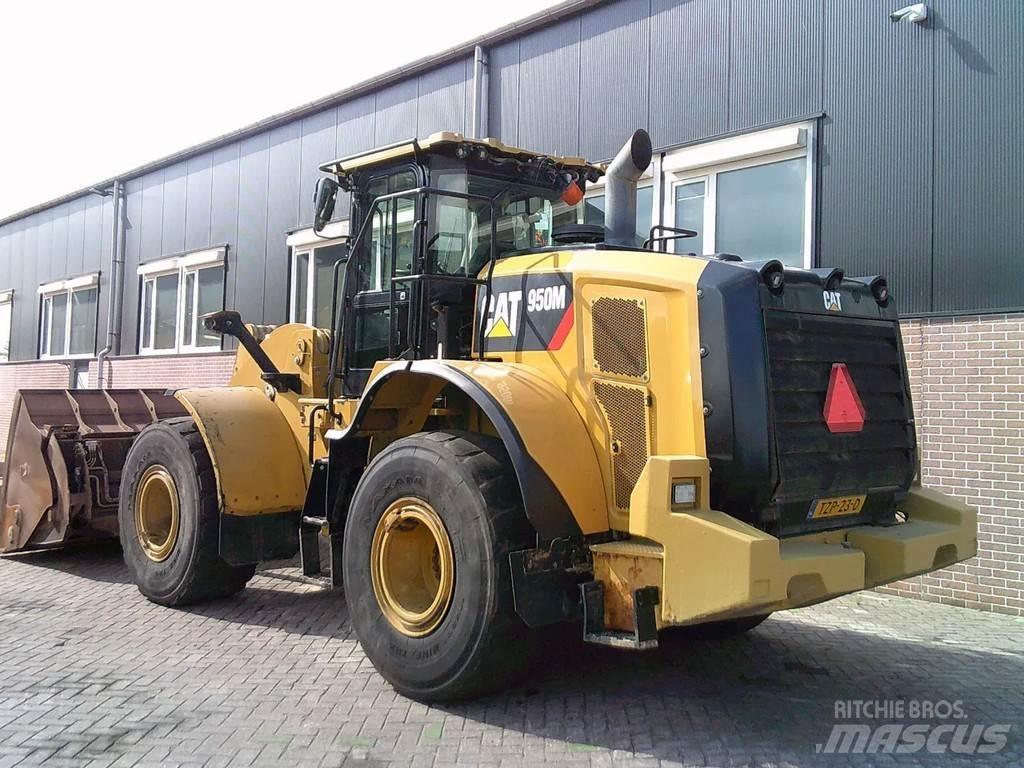 CAT 950M Ładowarki kołowe