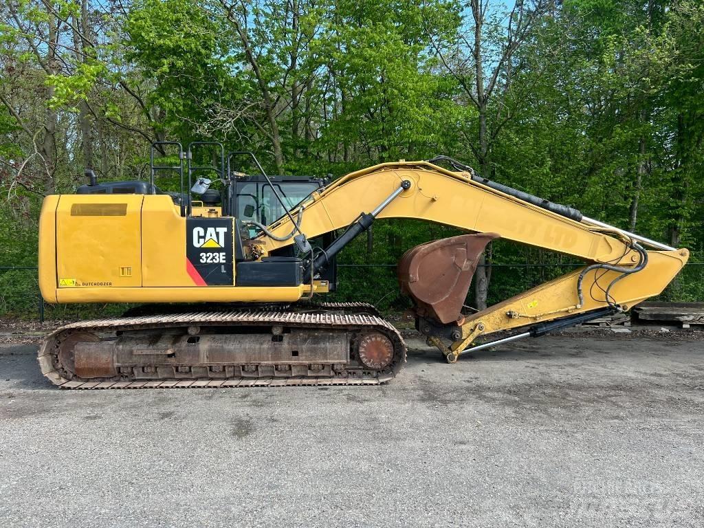 CAT 323 E Koparki gąsienicowe