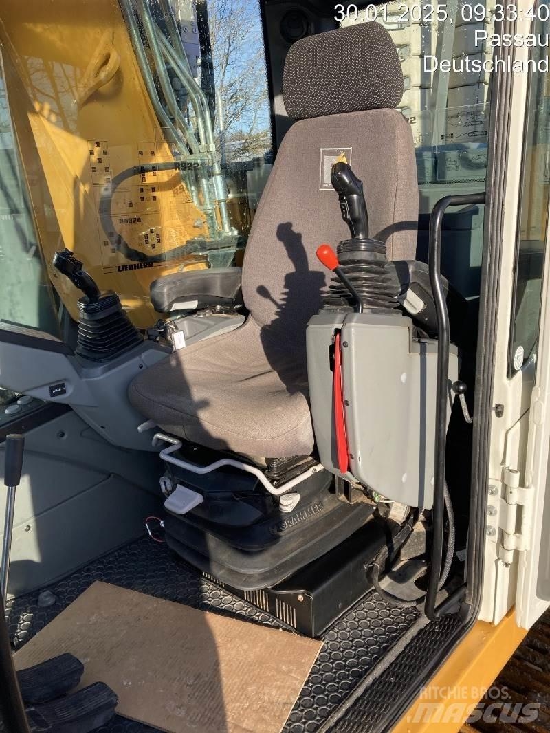 Liebherr R922 Koparki gąsienicowe