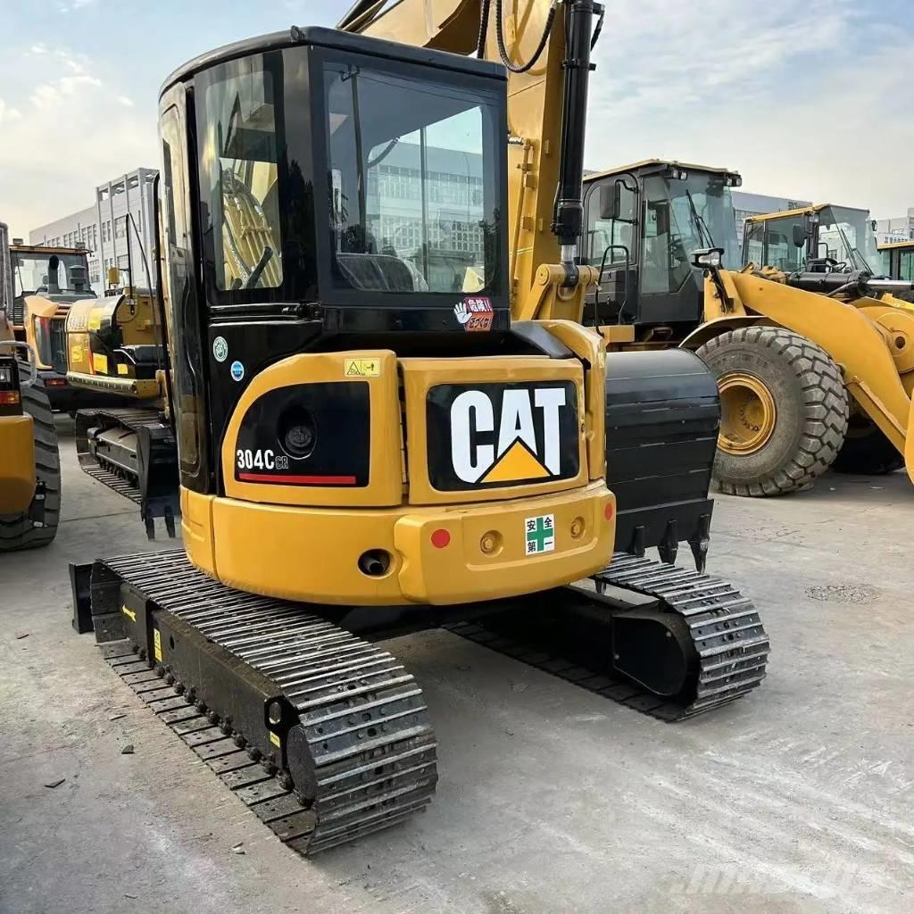 CAT 304C CR Minikoparki