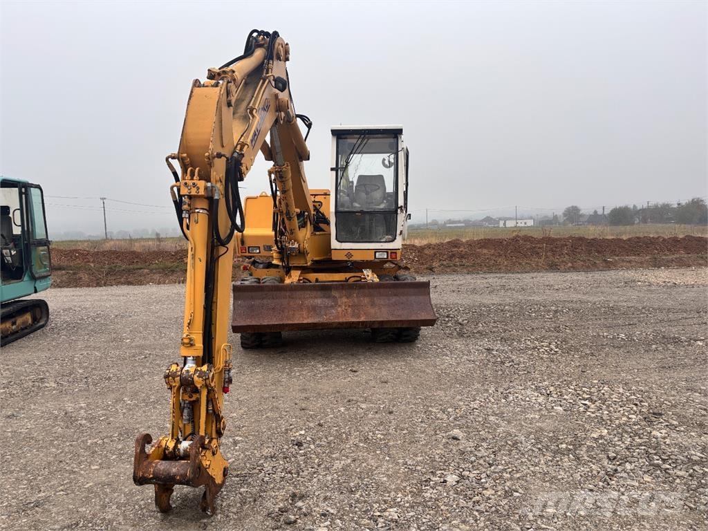 Liebherr A 310 B Maszyny budowlane - Inne