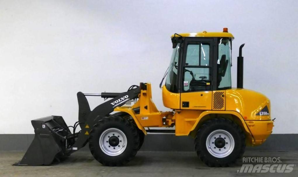 Volvo L 35 B - Z - 4x4 Ładowarki kołowe
