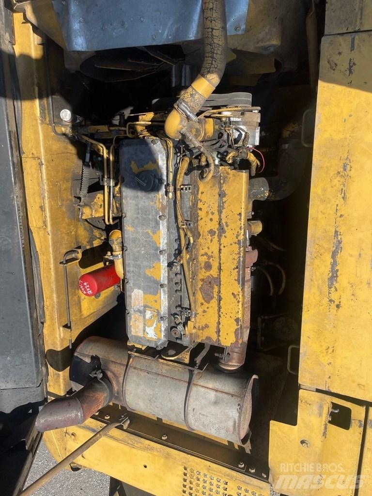 CAT 325 B L Koparki gąsienicowe
