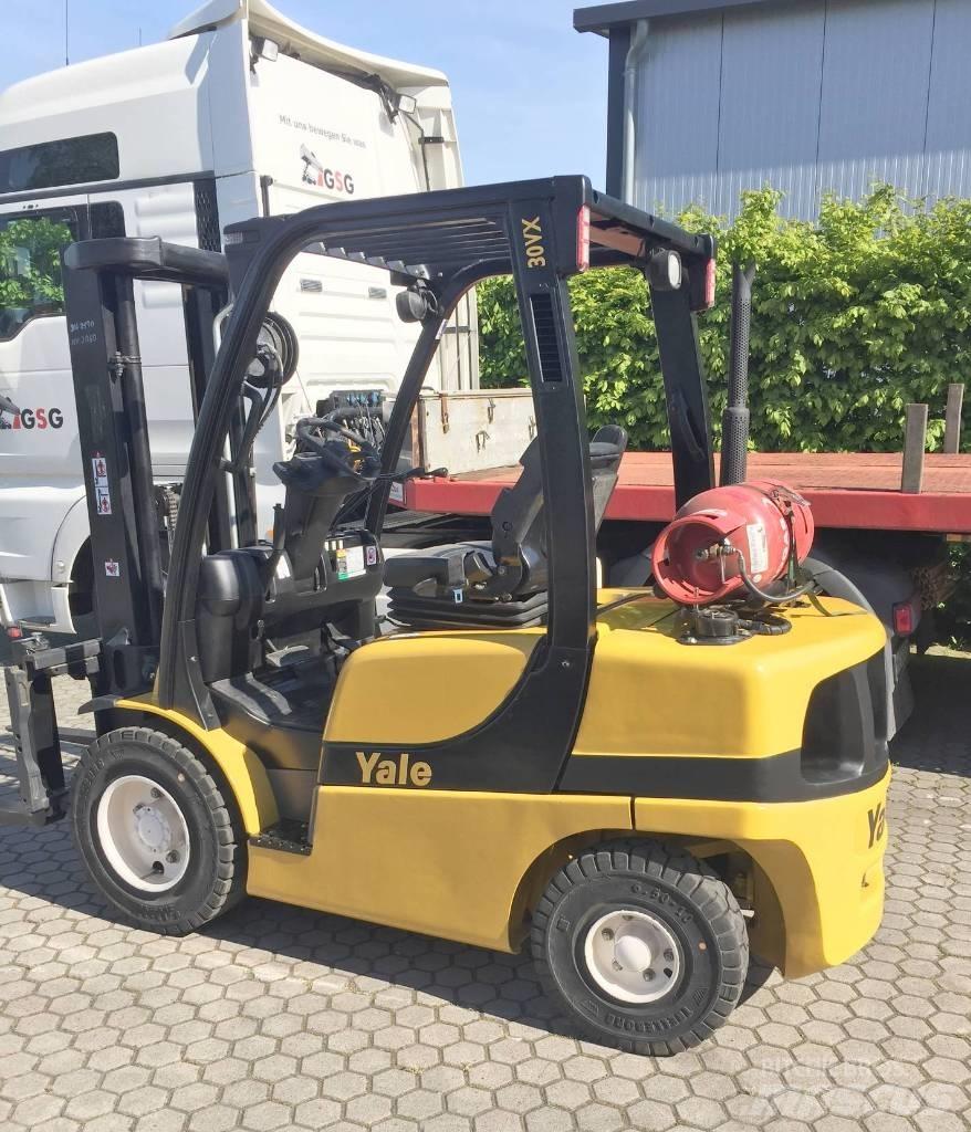 Yale GLP030VX Wózki LPG