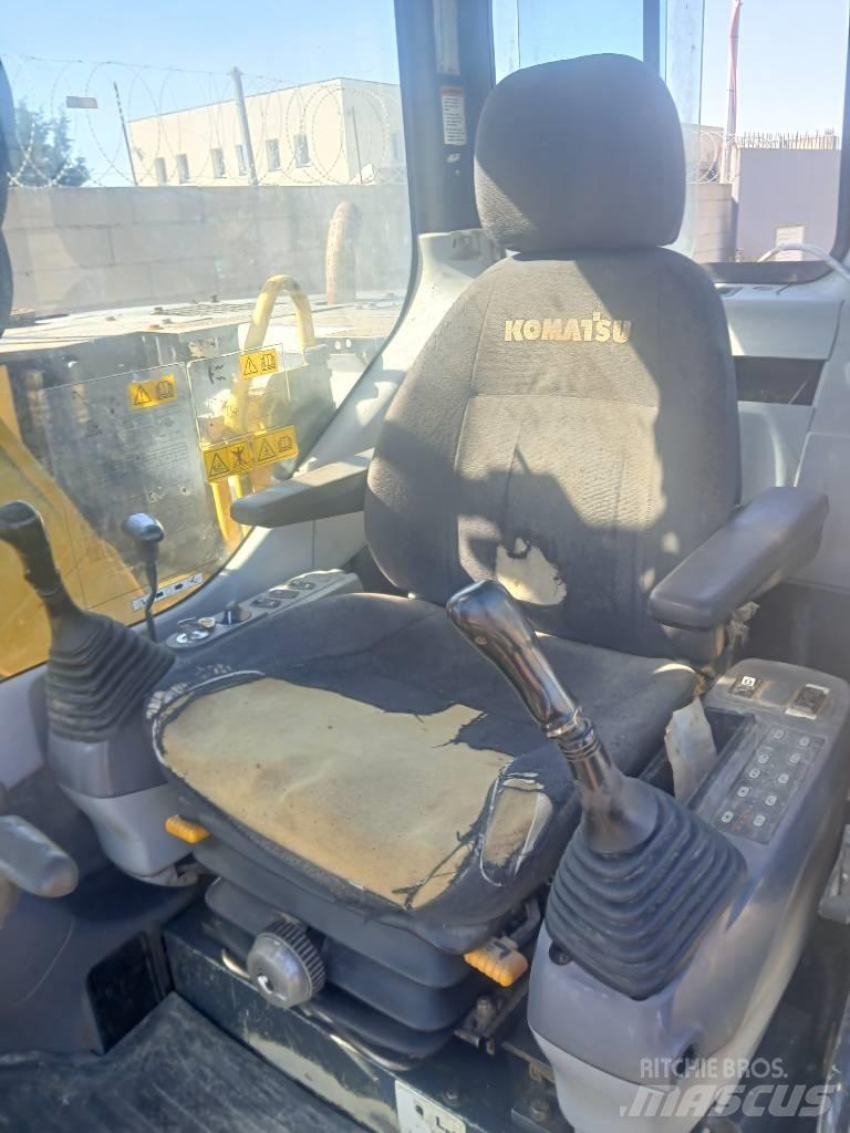 Komatsu PC 128 US Koparki gąsienicowe
