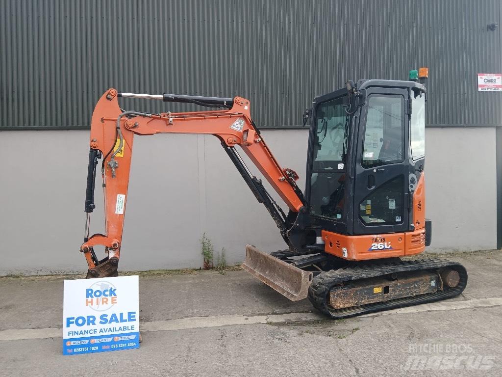 Hitachi ZX 26 U-6 Minikoparki