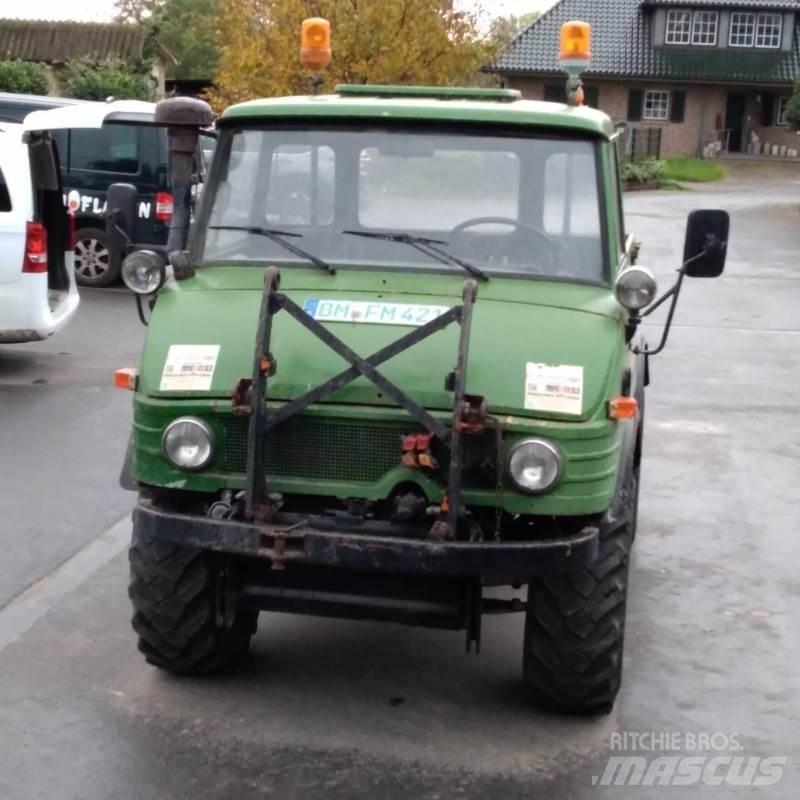 Mercedes-Benz U421 Ciągniki rolnicze