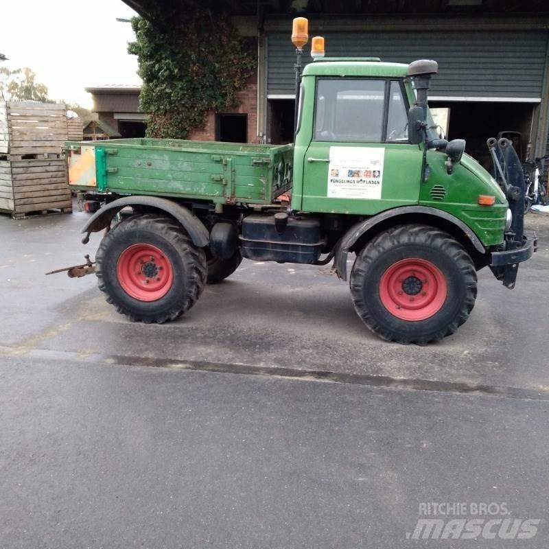 Mercedes-Benz U421 Ciągniki rolnicze