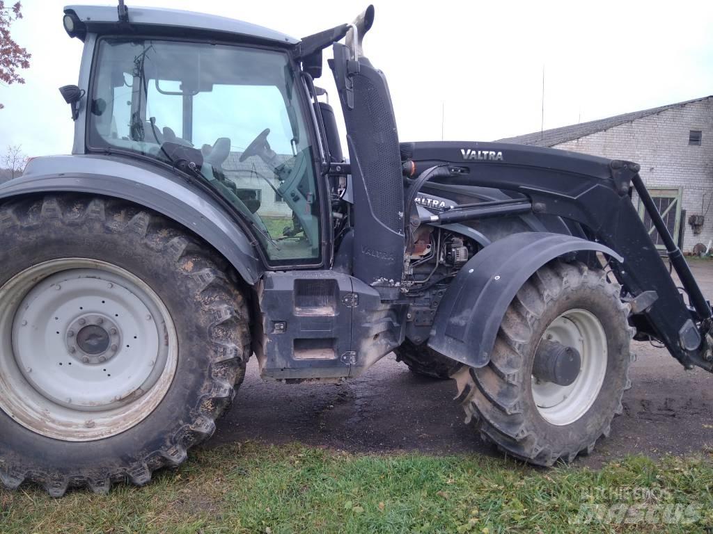 Valtra T 234 V Ciągniki rolnicze