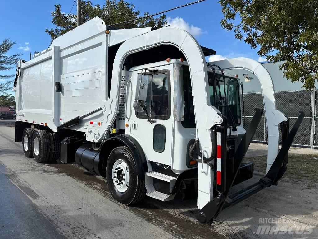 Mack MRU 613 Śmieciarki