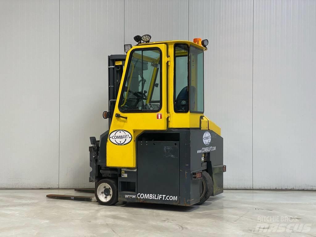 Combilift CBE2500 Wózki widłowe czterokierunkowe