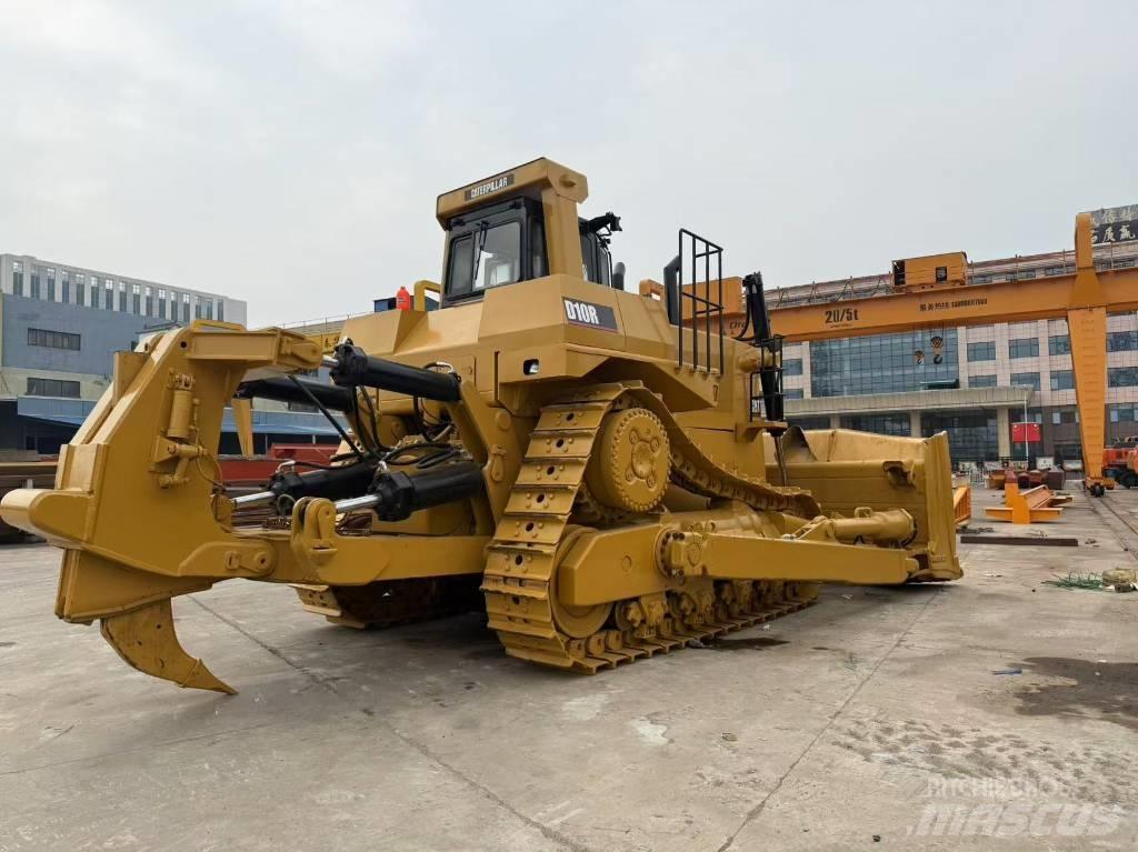 CAT D 10 R Spycharki gąsienicowe