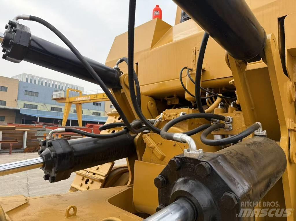 CAT D 10 R Spycharki gąsienicowe