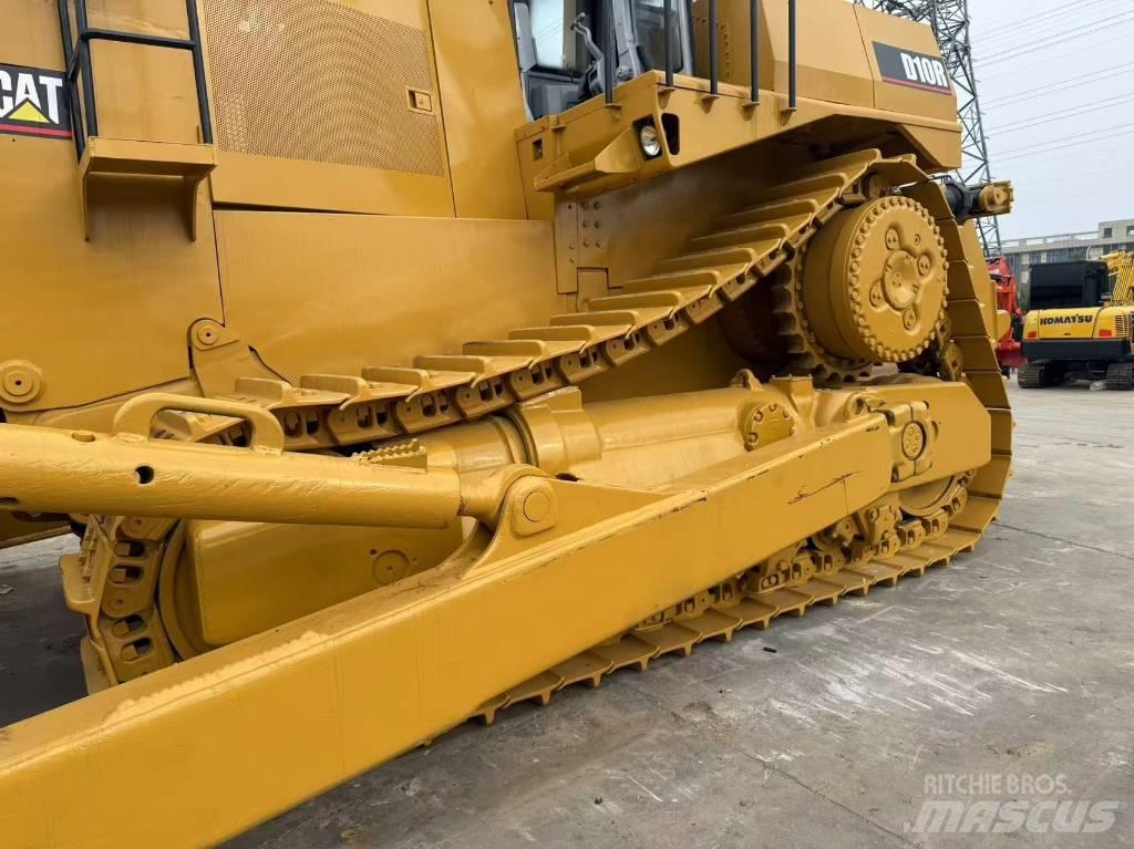 CAT D 10 R Spycharki gąsienicowe