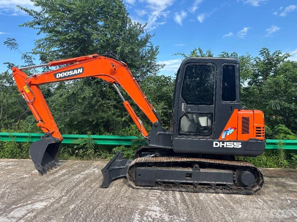 Doosan DH 55 Minikoparki