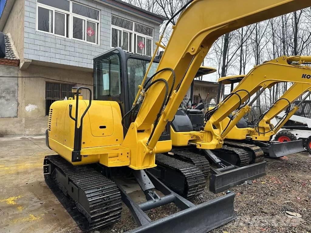Komatsu PC56-7 Koparki gąsienicowe