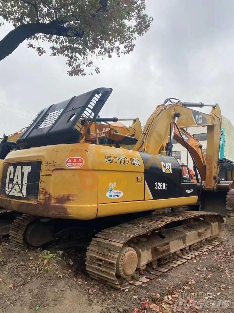 CAT 326 D2 Koparki gąsienicowe