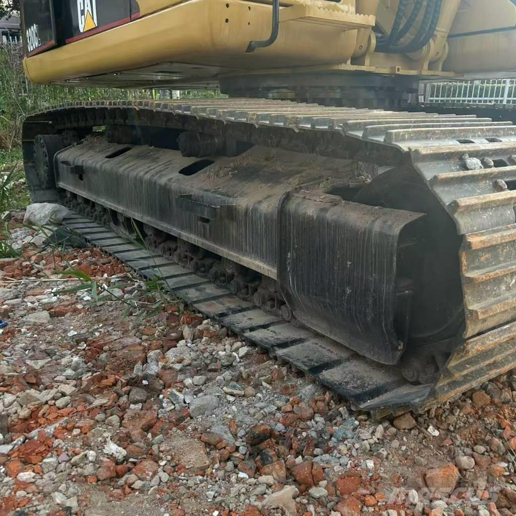 CAT 320 C Koparki gąsienicowe