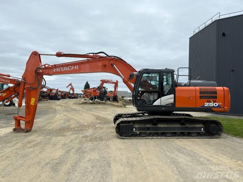 Hitachi ZX250LC-6 Koparki gąsienicowe