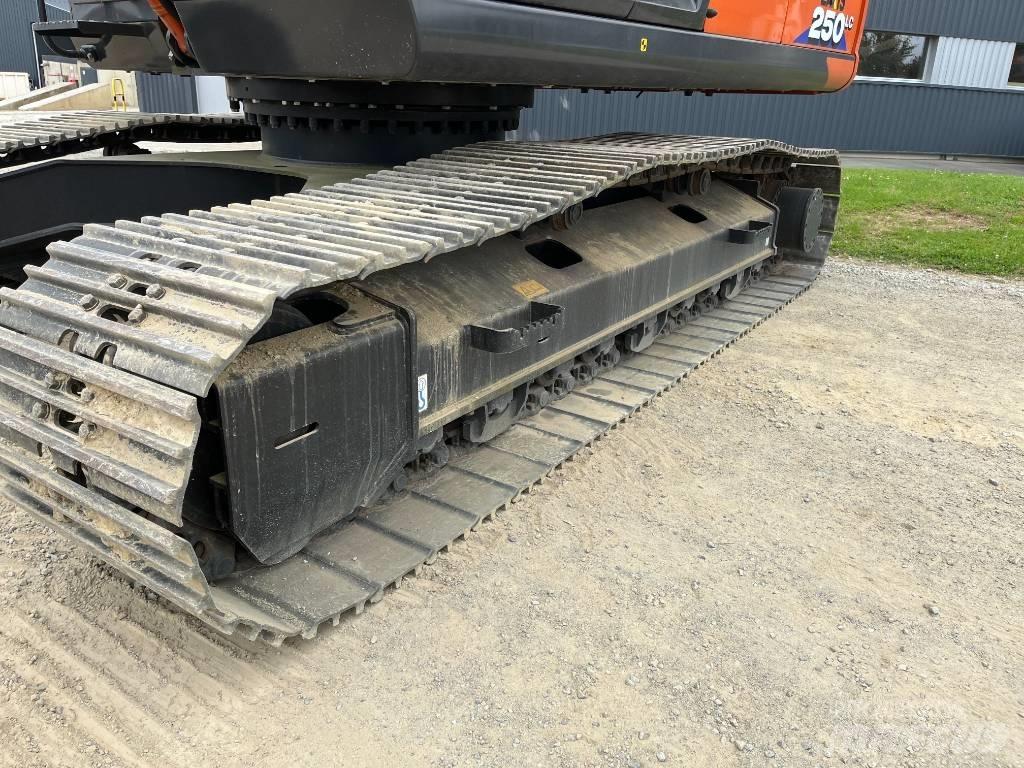 Hitachi ZX250LC-6 Koparki gąsienicowe