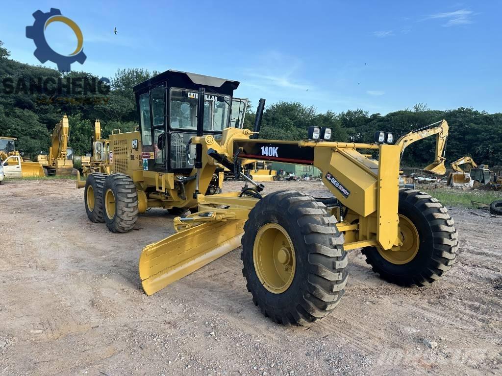 CAT 140K Równiarki