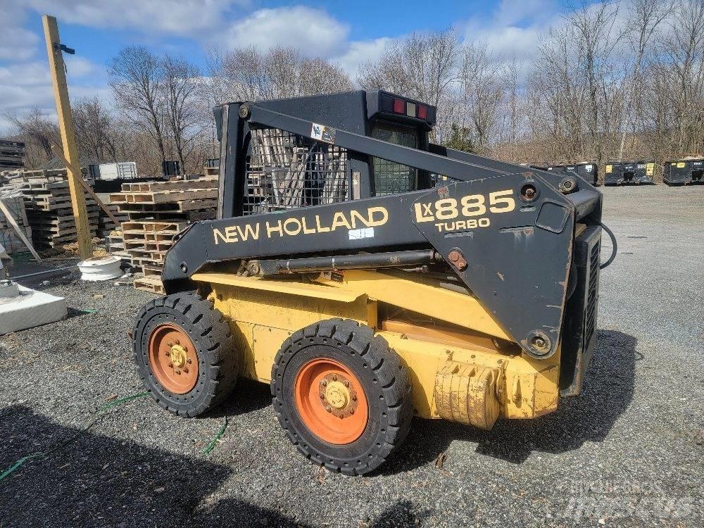 New Holland LX 885 Ładowarki burtowe