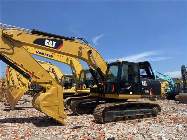 CAT 326D2 Koparki gąsienicowe