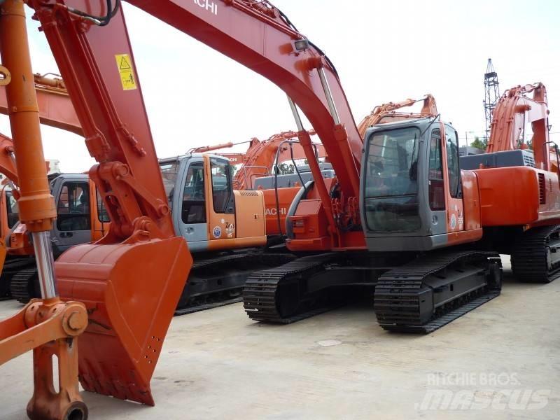Hitachi ZX 225 US Koparki gąsienicowe