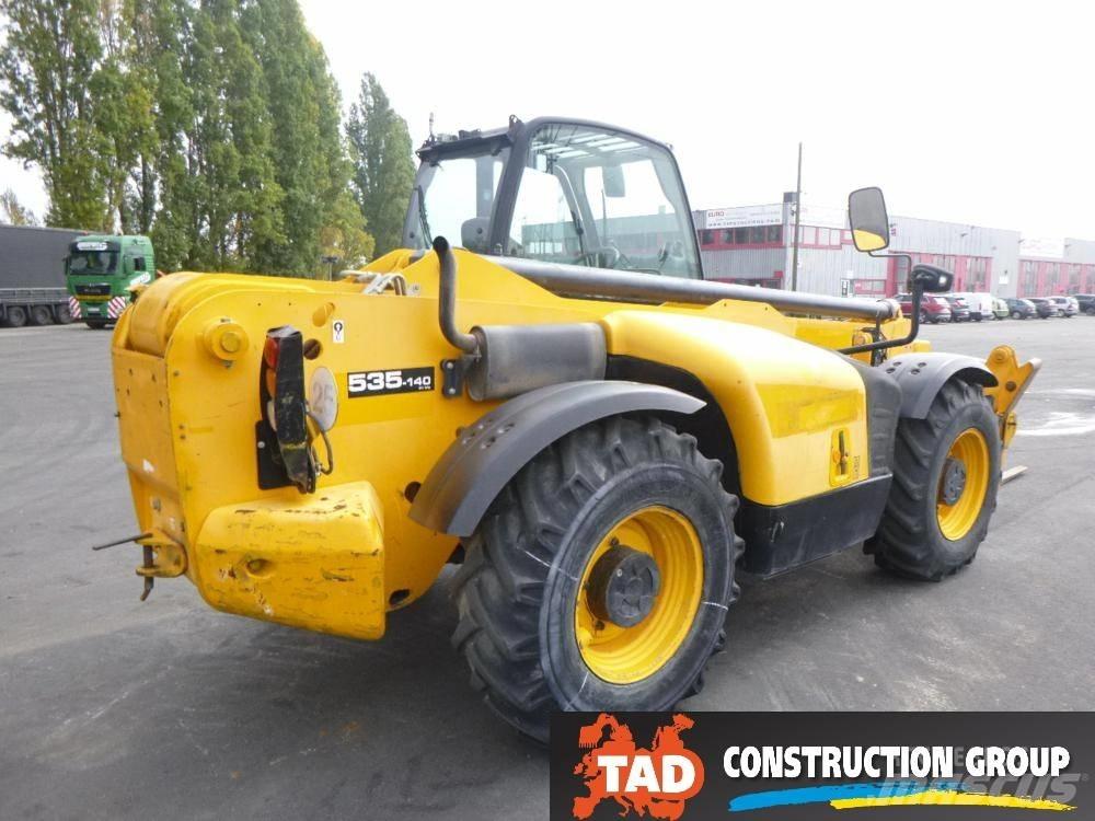 JCB 535-140 Hiviz Ładowarki teleskopowe