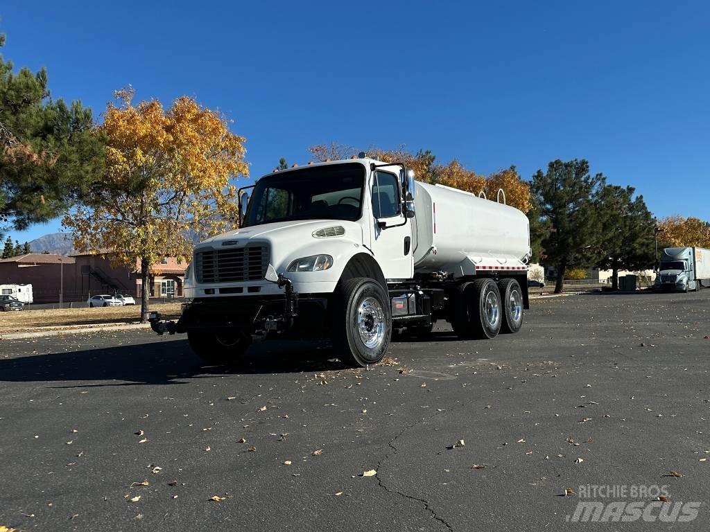 Freightliner M2 Polewaczki