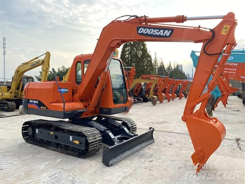 Doosan DH 80 Koparki gąsienicowe