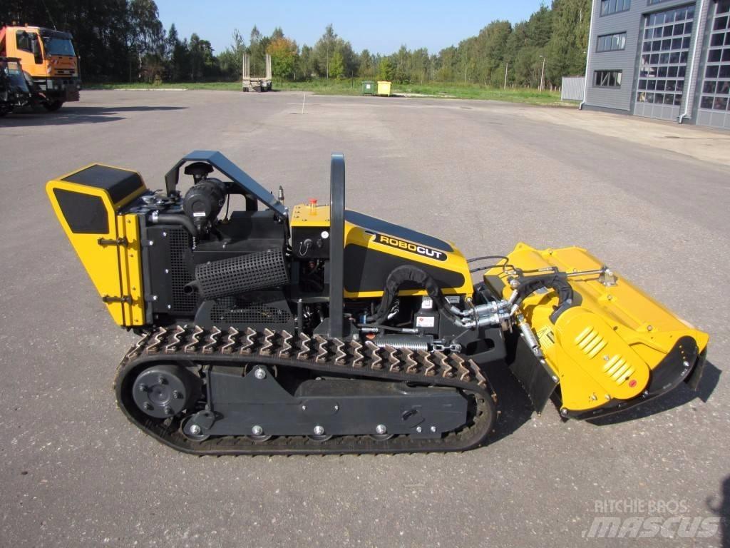 McConnel RoboCut Maszyny komunalne