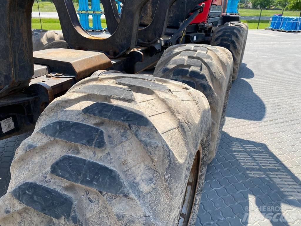 Komatsu 855 Forwardery