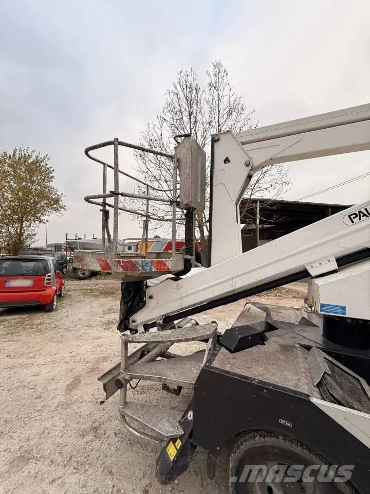 Palfinger P 240 A Podnośniki koszowe